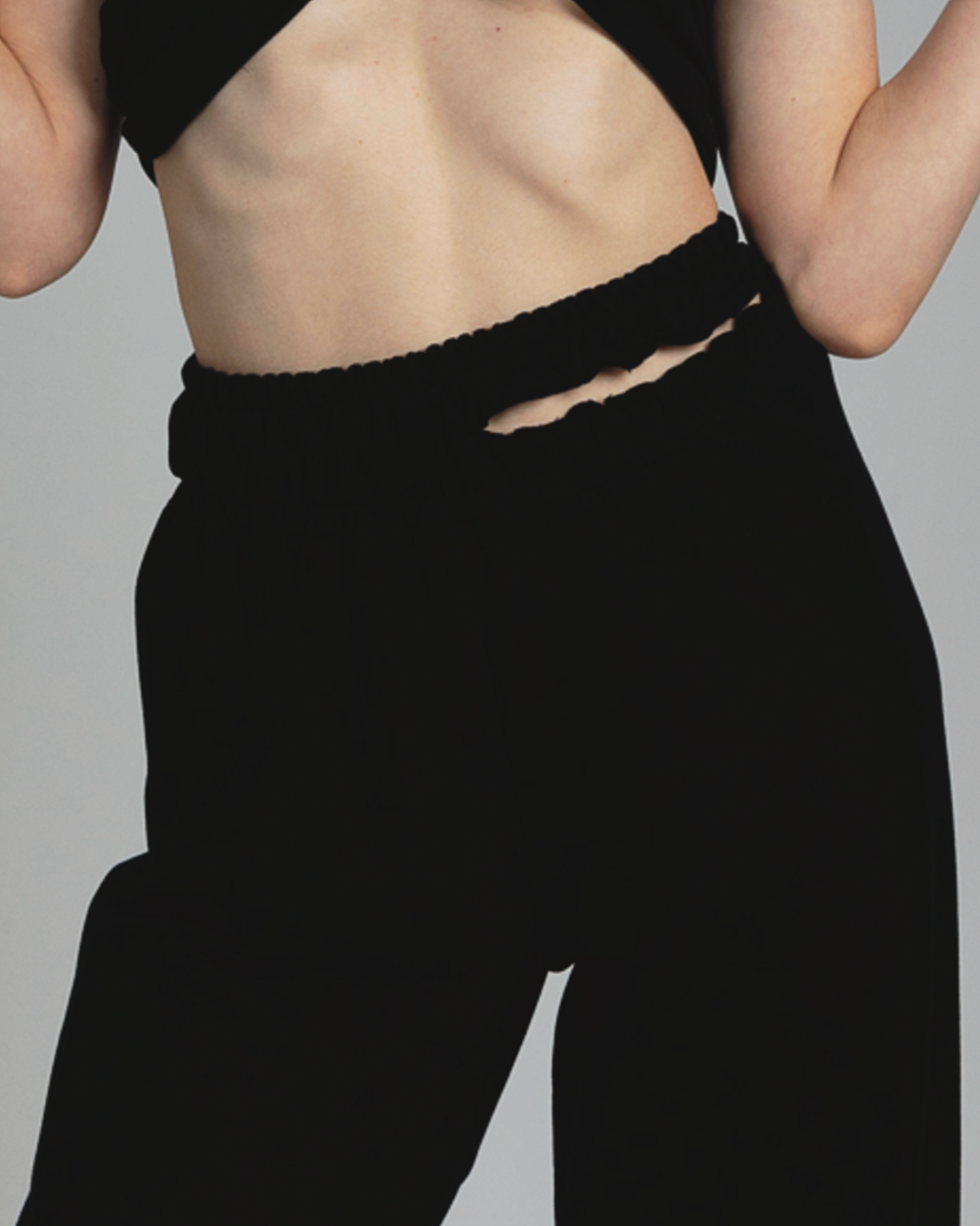 SPLIT-WAIST PANTS M1