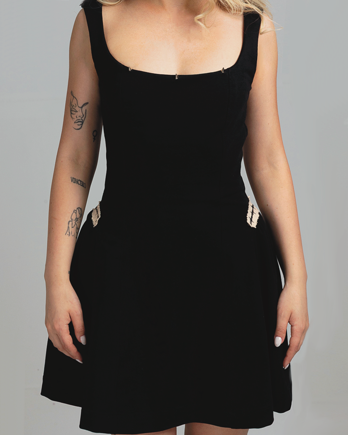 TENIS DRESS M1